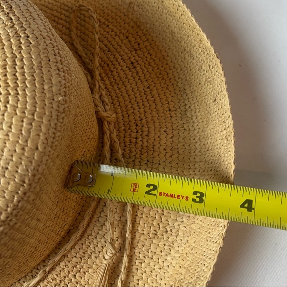Vintage Whole Earth Crochet Raffia Straw Sun Hat Upturned Brim Tan Women’s - Picture 7 of 7